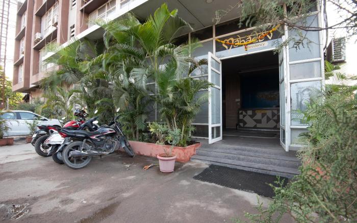 Hotel Mahadev Residency