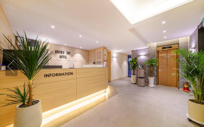 Brown Dot Hotel Yeonsan