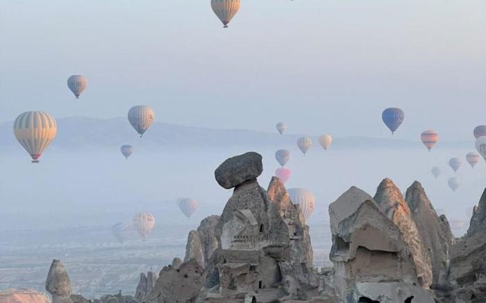Caldera Cave Hotel