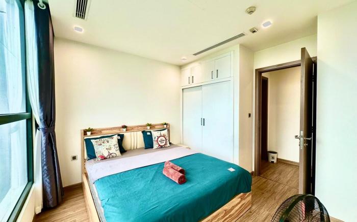 'Delux 2-bedroom In Vinhomes Near Marriott