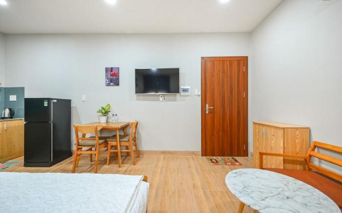 Spacious Studio 30m2 in Le Van Sy- Walk to e'where