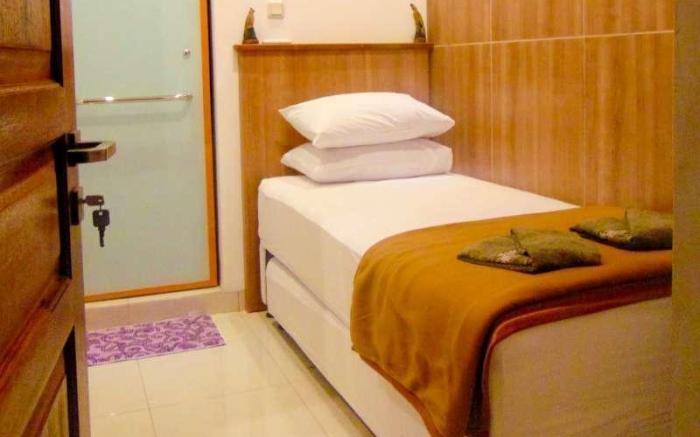 Cabin Hotel Bhayangkara