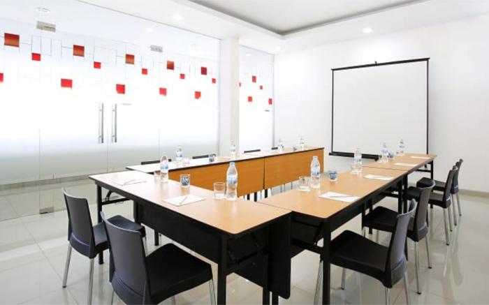 Alltrue Lite Hotel Nagoya Hill Batam