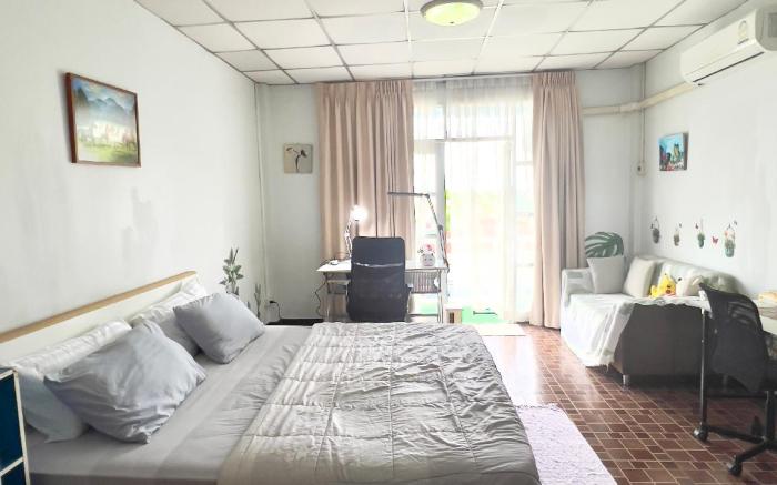 Private 3rd Floor Room