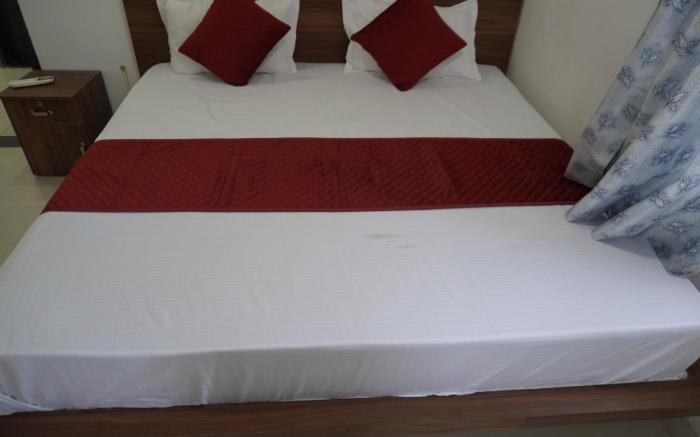 Hotel Shree Radhe Laxmi
