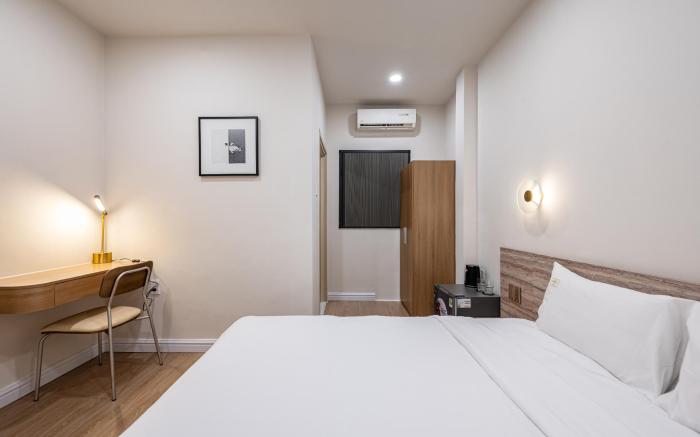 Home by CR Concept in Center City
