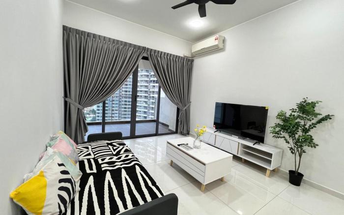 Cozy CityView 3R3B@CG/DangaBay/JB (8-12pax)