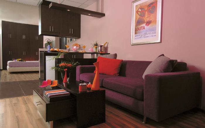 Suite Hotel Chrome