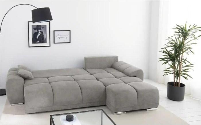 Apt 4A: Downtown: Spacious 2-BR Apartment