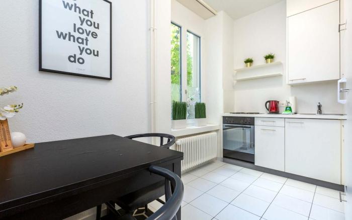 City Centre Spacious Studio Apartment E28 Gold