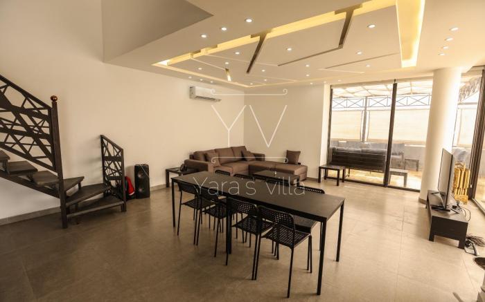 Yaras villa