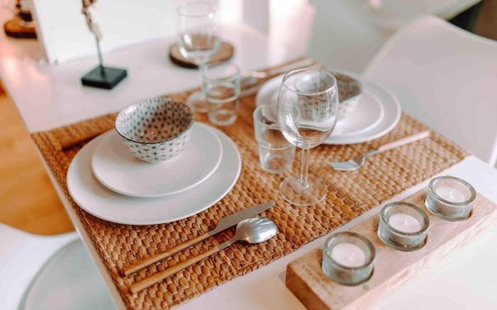 Cottage with a hot tub - In The Woods