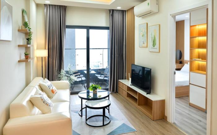 Danang 2BR/80m2 Monarchy Apartment Han River view