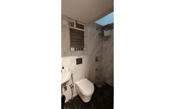 1BHK Apart In Parel Near Tata memorial hospital