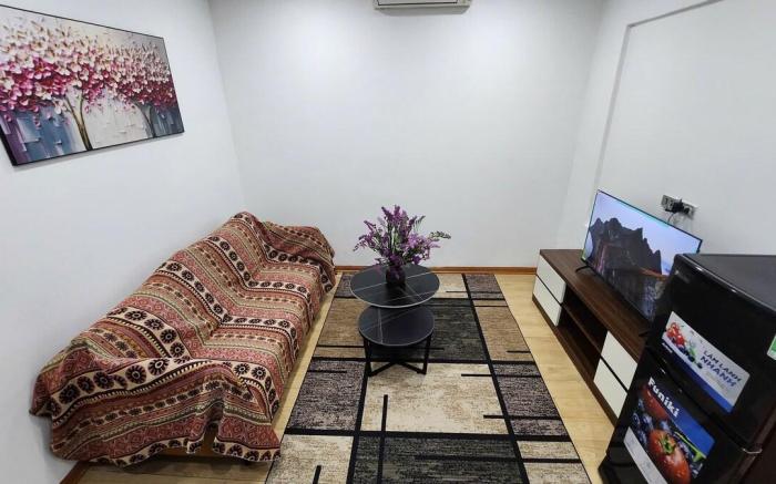 1-bedroom apartment ,40m2, next to West Lake