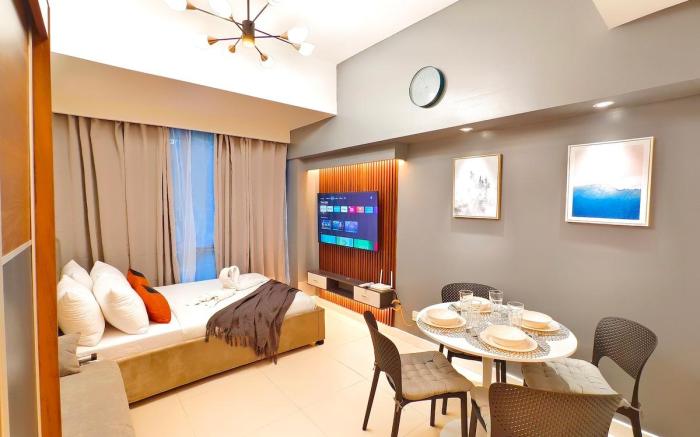 U120 38 Park Ave IT Park Newly Furnished Gym+Pool