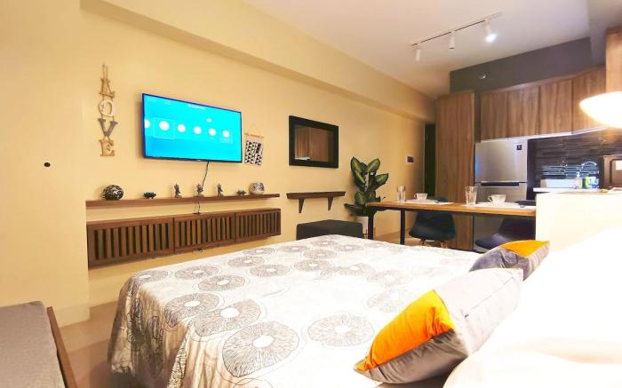Avida Riala 2214 T3 IT Park 355Mbps WiFi Queen Bed