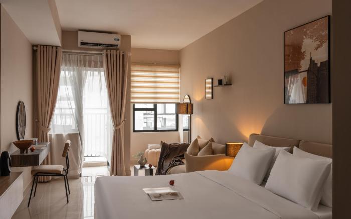 Maison De Gu | King Bed Studio | Quiet & Bright
