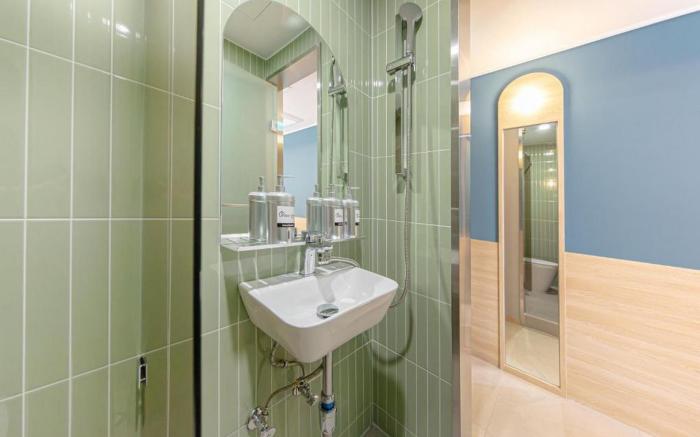 Uhoostay Myeongdong Guesthouse