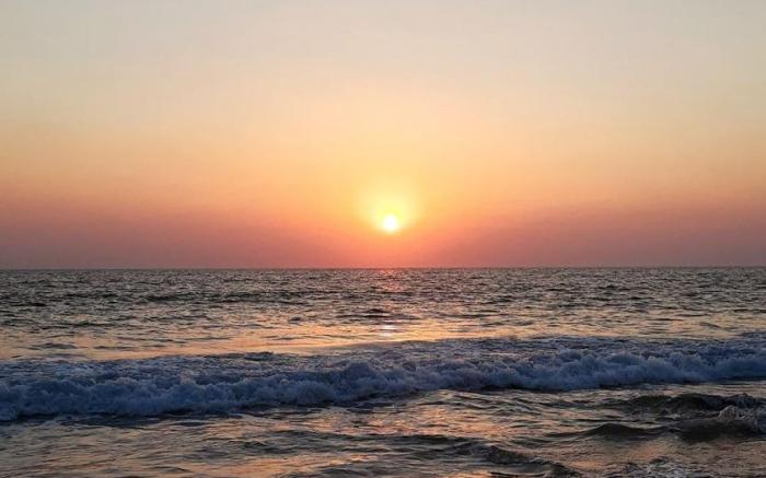 Blue Waves Beach Stay