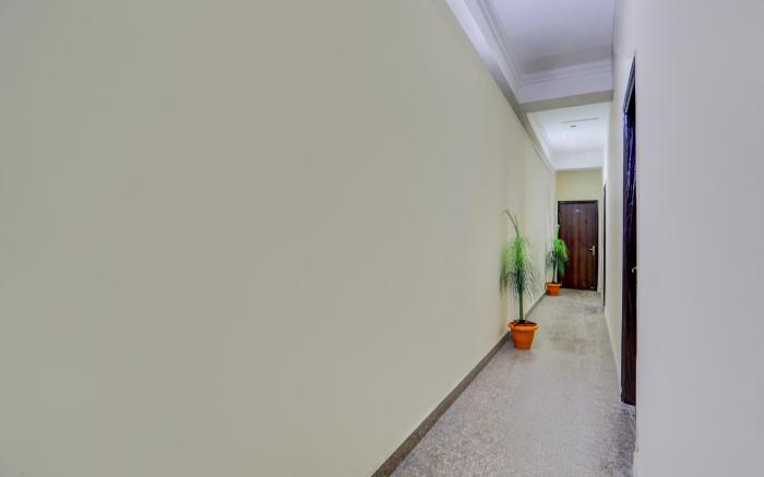 Super Townhouse Johri Enclave Metro Station Formerly Second Home