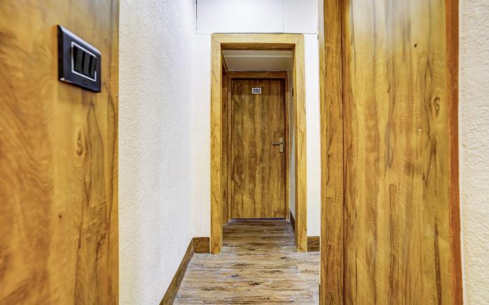 Super Hotel O Santacruz Railway Junction Formerly Kharsubway