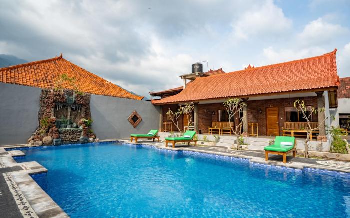 Rumah Gajah by Kubukubali