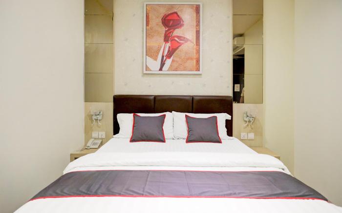 Townhouse Oak Batam near Grand Batam Mall formerly Lucky Star Hotel
