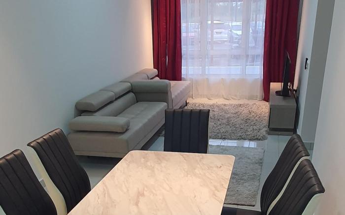 03 Family Friendly Homestay @ Cyber10