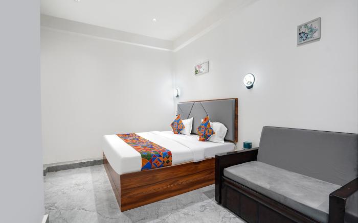 FabHotel The Shivaay Palace