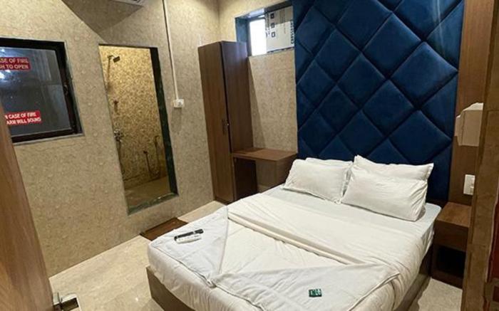 FabHotel Platinum Inn