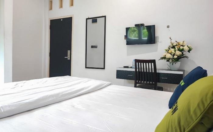Urbanview Hotel Syariah near RSIA Annisa Jelutung Jambi