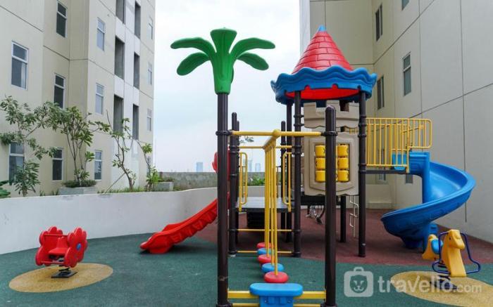 Homey 2BR Apt at Vittoria Residence By Travelio