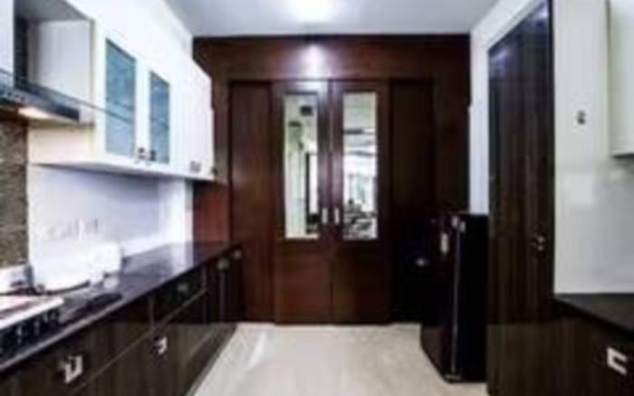 Spacious Apartment 4BHK @ J Block Saket