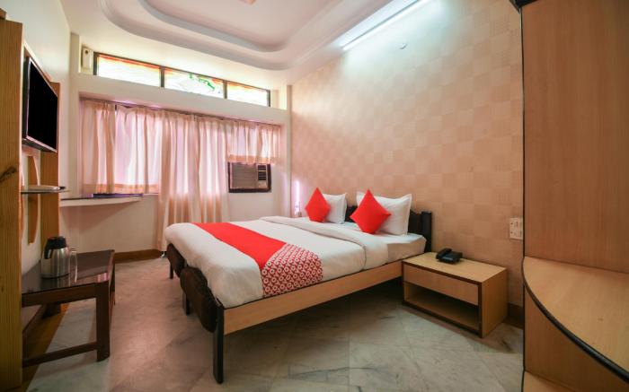 OYO 29827 Hotel Kanak Sagar