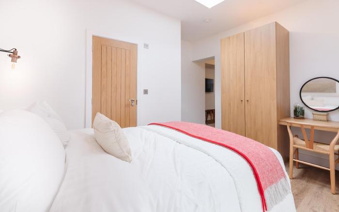 Beautiful Grosvenor Street Apartment