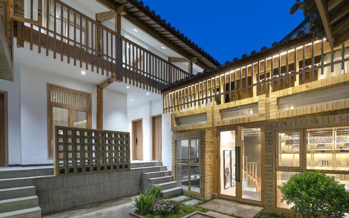 Lijiang Muqian Hotel