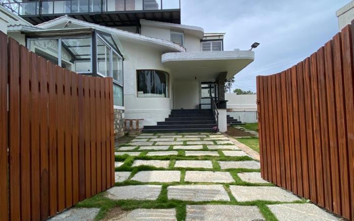 Krishna villa