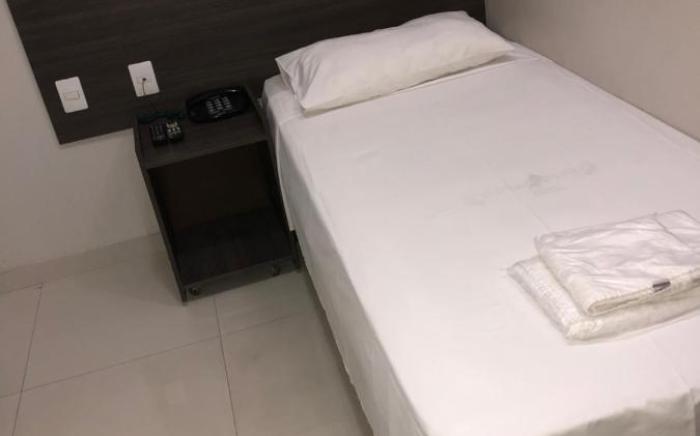Center Plaza Hotel