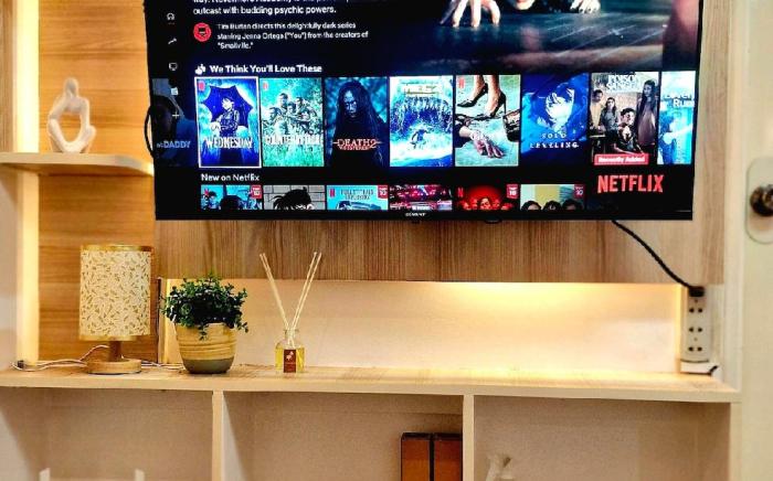 U326 1BR or 2BR with Netflix, Prime & KTV