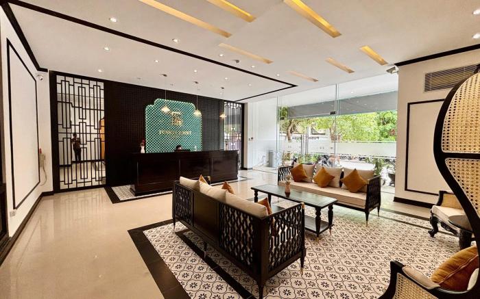 Hoàn Cầu Hotel