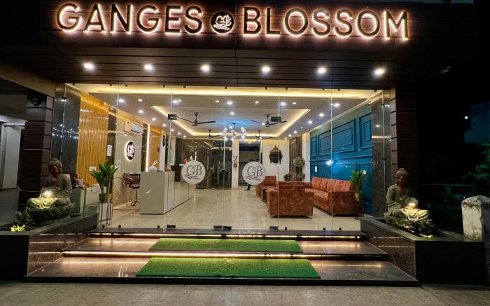 Hotel Ganges Blossom by Sitara Group