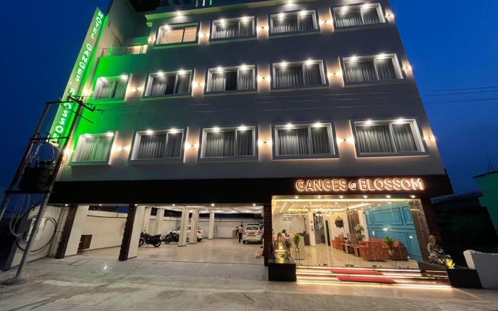 Hotel Ganges Blossom by Sitara Group