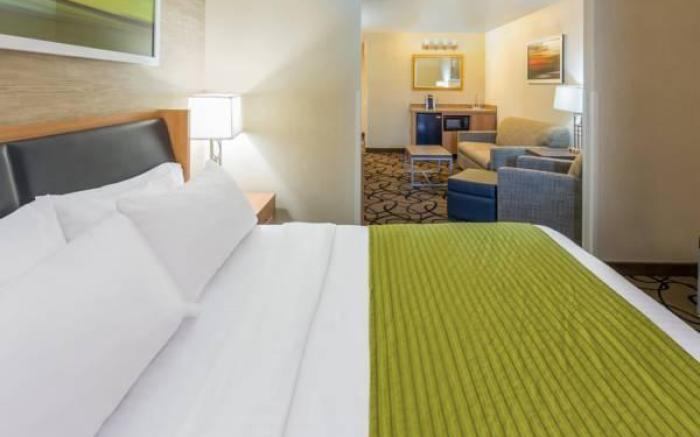 Holiday Inn Express Hotel and Suites - Henderson By IHG