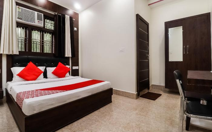 Hotel O Ludhiana Junction Formerly Hotel Act