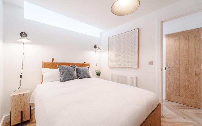 Central Chester Flat Near Attractions