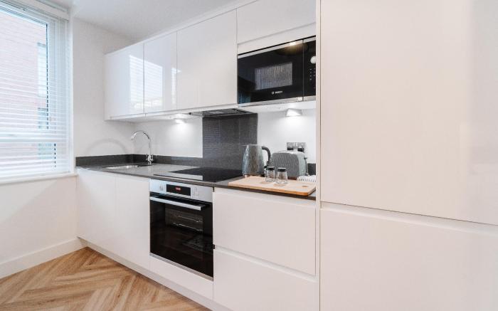 Prime Location: Chester City Apartment