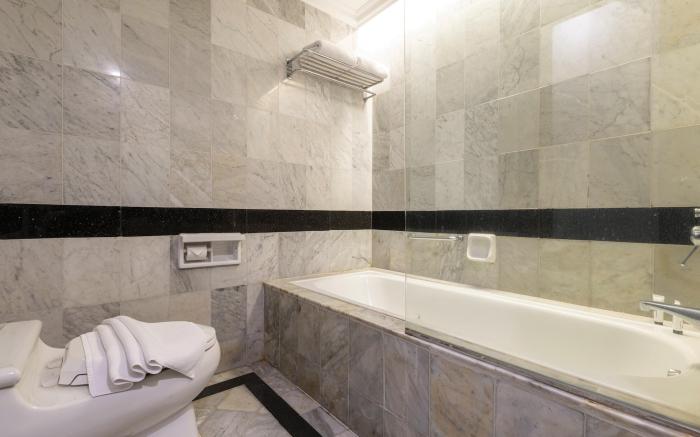 ARTOTEL Suites Aquila - Bandung