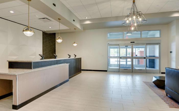 Drury Plaza Hotel Savannah Pooler