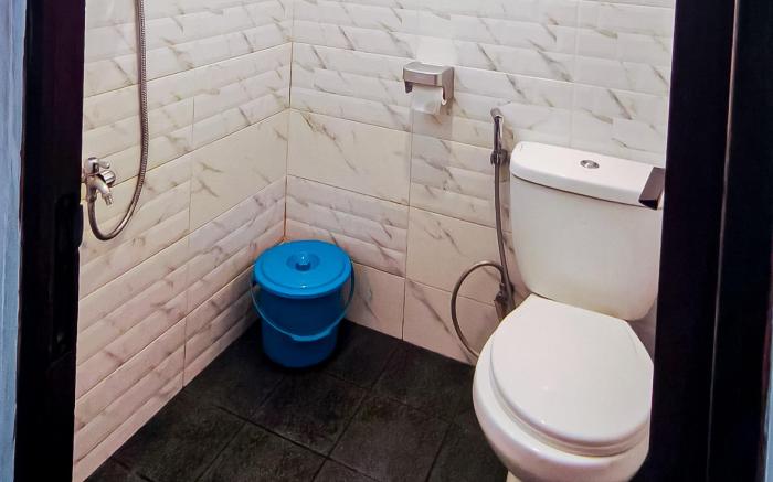 RedDoorz @ Raujan Guesthouse Syariah Banjarmasin